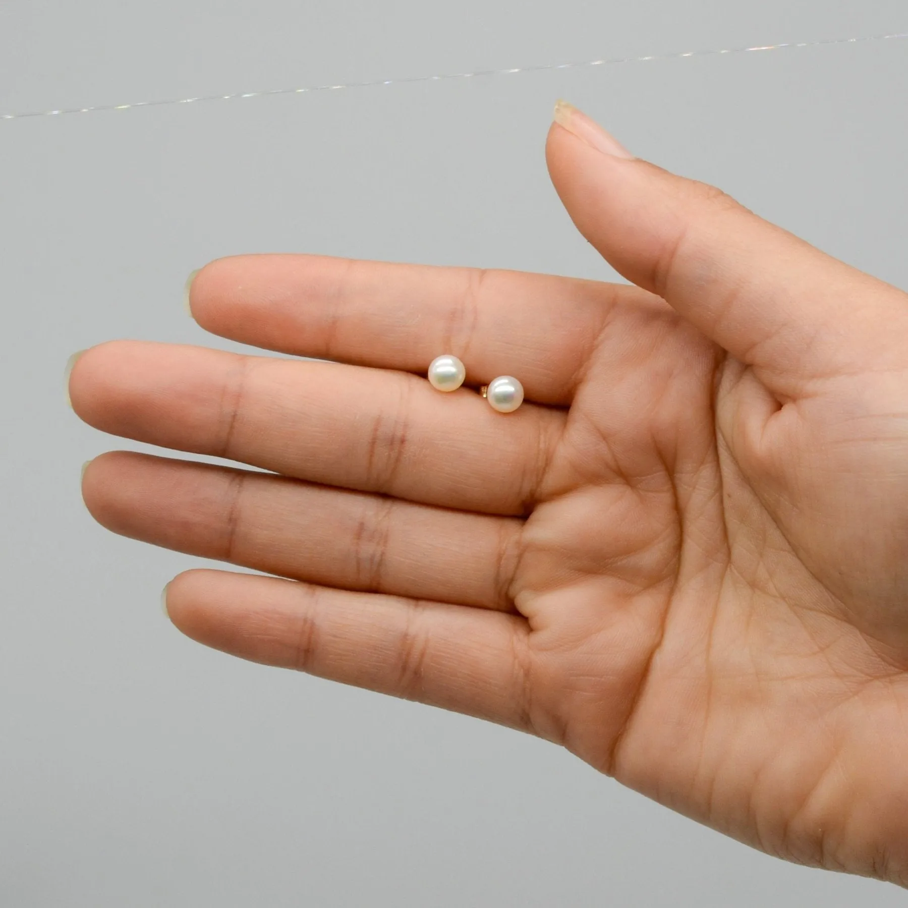 '100 Ways' Classic Pearl Stud Earrings |
