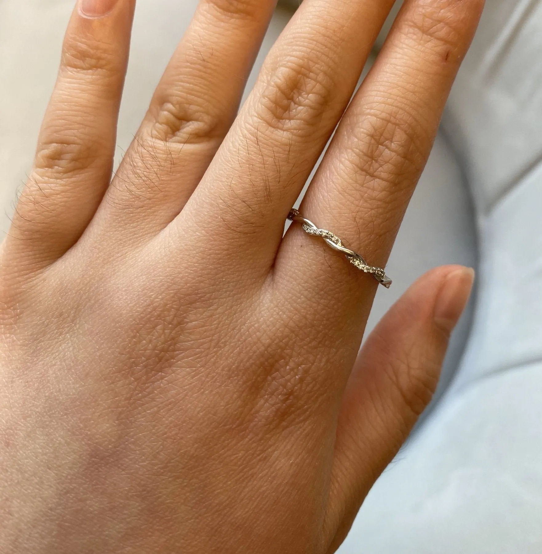 '100 Ways' Diamond Twist Band | White gold | SZ 9.25 |
