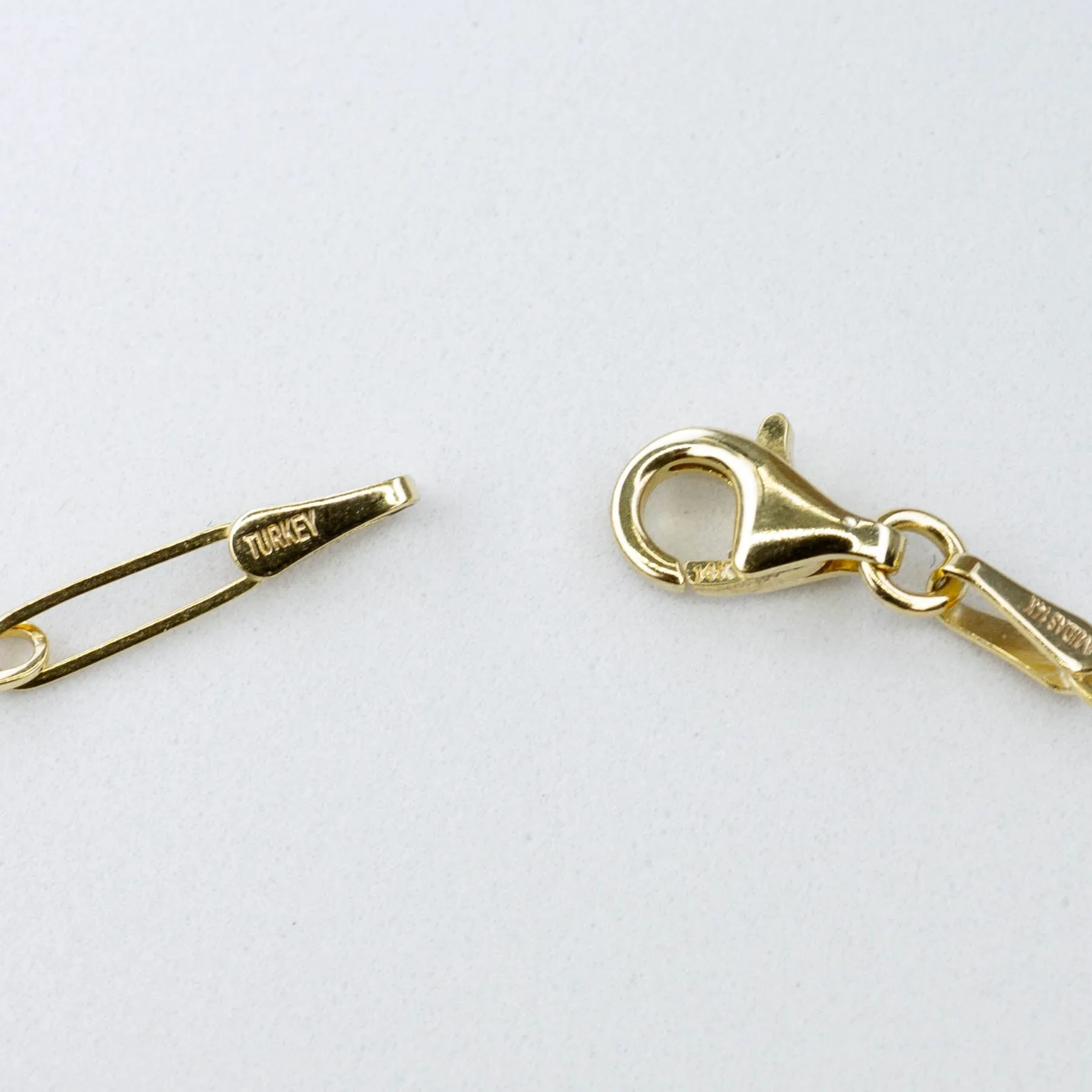 '100 Ways' Yellow Gold Paperclip Chain Bracelet | 7" |