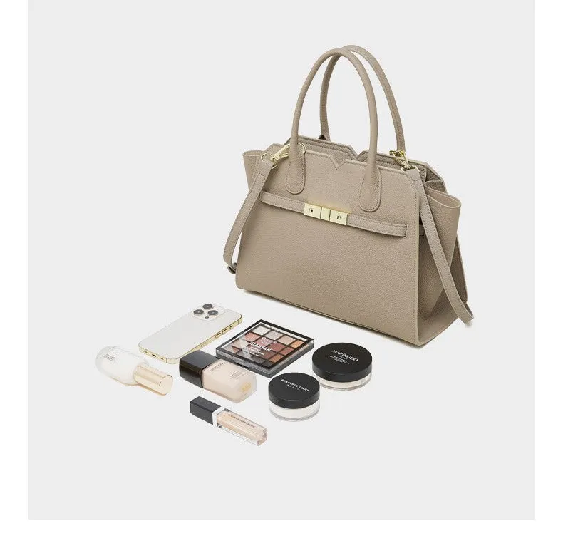 30CM Light Luxury Platinum Large Capacity Handbag 2850 golden Brown
