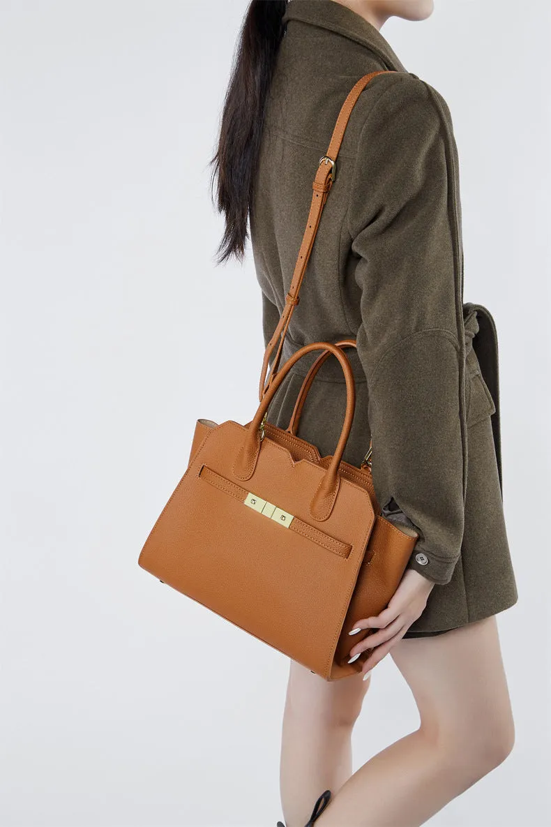 30CM Light Luxury Platinum Large Capacity Handbag 2850 golden Brown