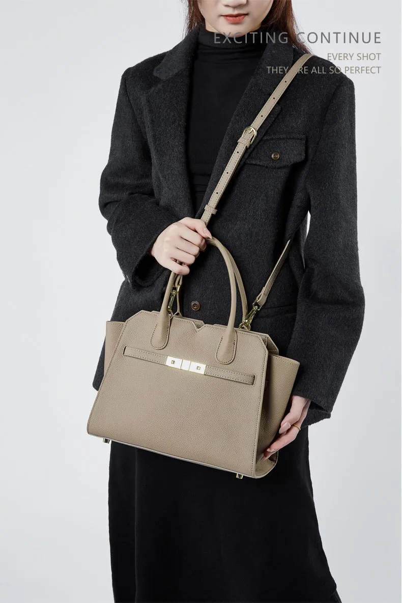 30CM Light Luxury Platinum Large Capacity Handbag 2850 khaki