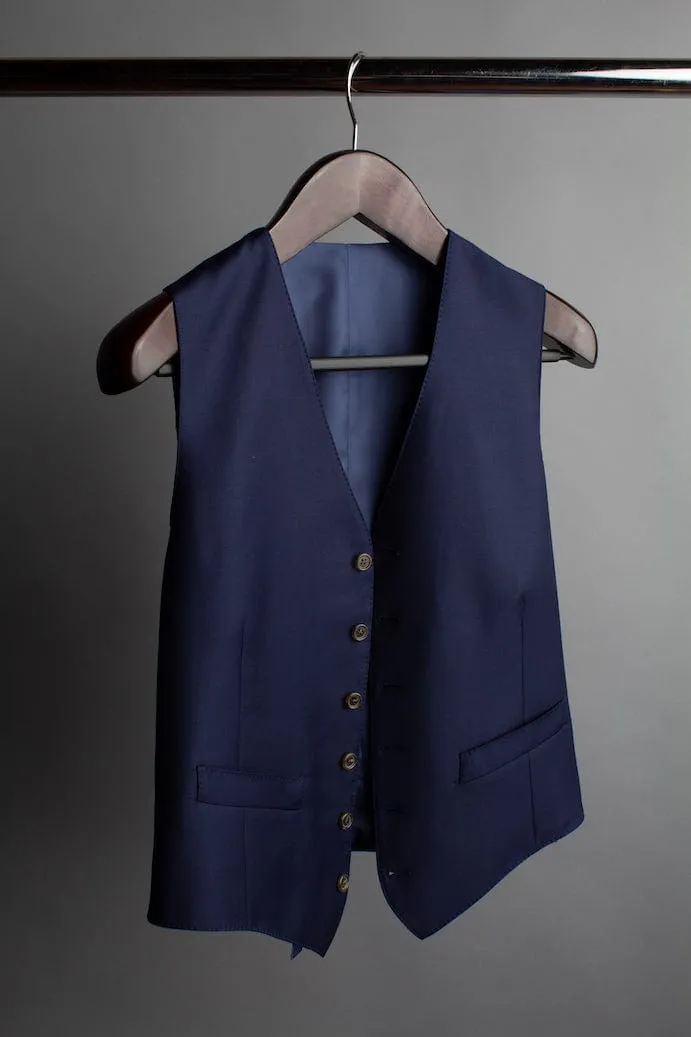 4-Season Classic Suit