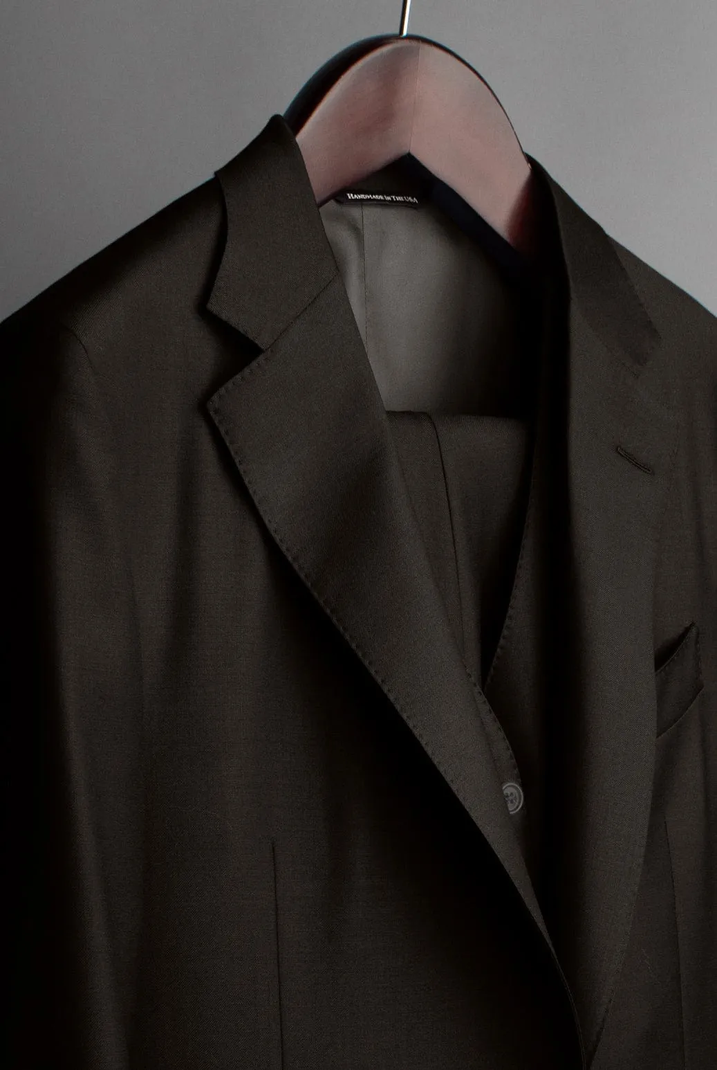 4-Season Classic Suit