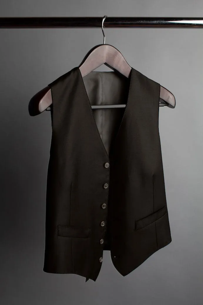4-Season Classic Suit