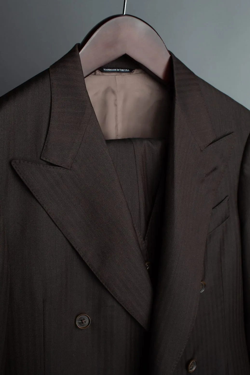 4-Season Herringbone Suit