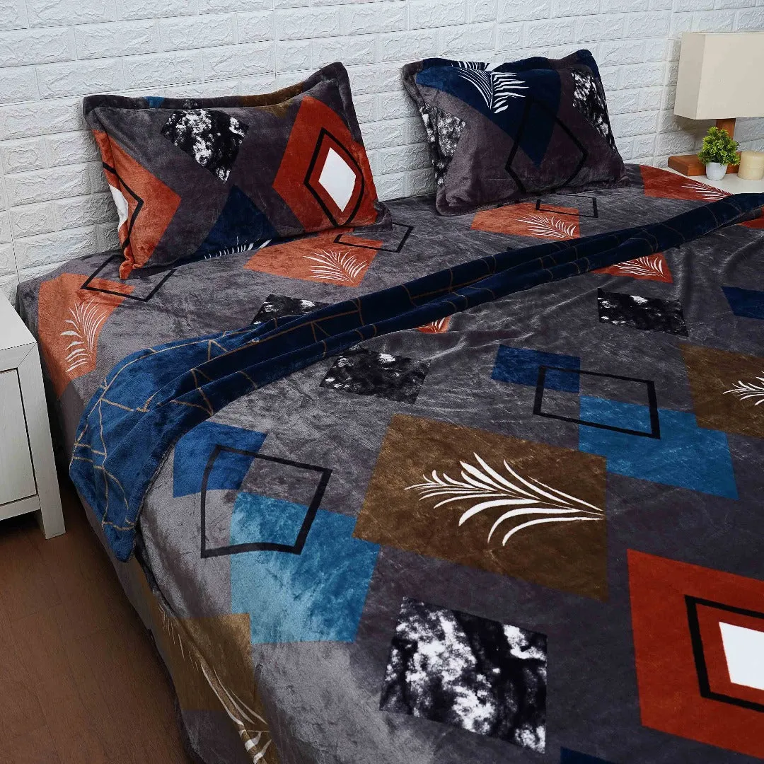 Abstract White Leaf Geometrical Pattern Duvet Cover