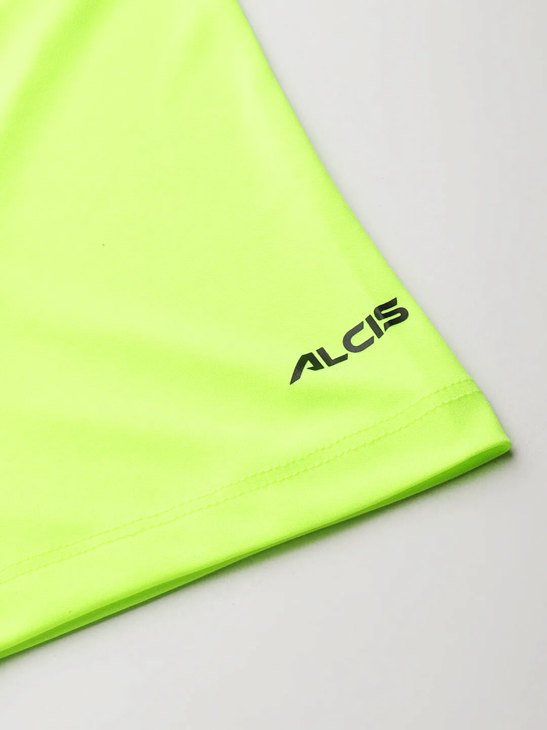 Alcis Men Fluorescent Green Typography Printed Anti Static Slim Fit Sports T-shirt