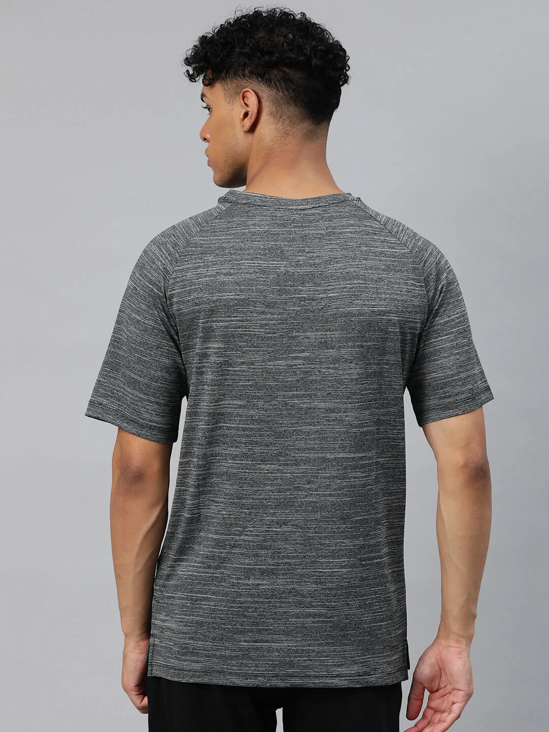 Alcis Men Grey Printed Anti Static Slim Fit T-shirt