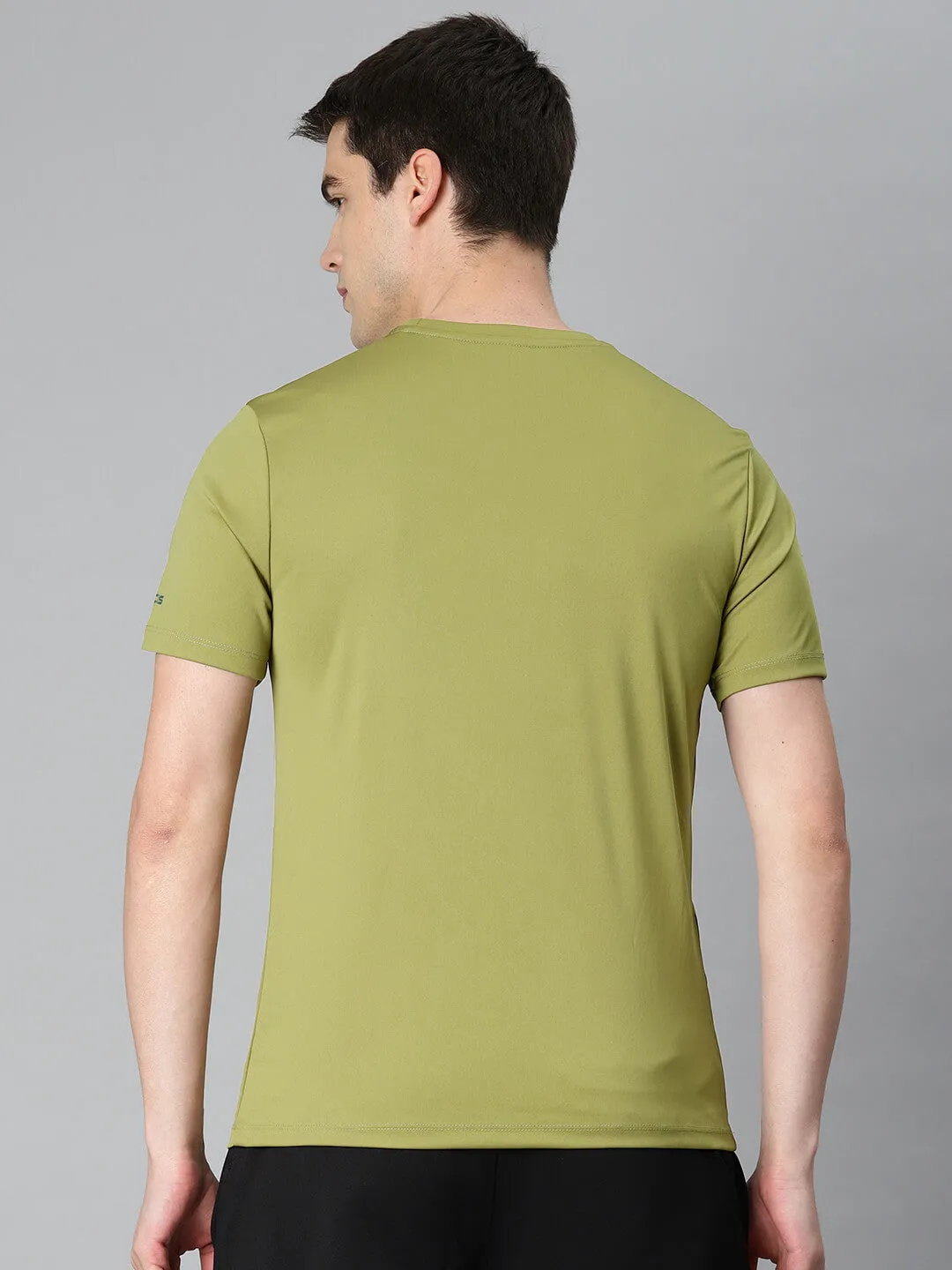 Alcis Men Olive Green Printed Anti Static Slim Fit Sports T-shirt