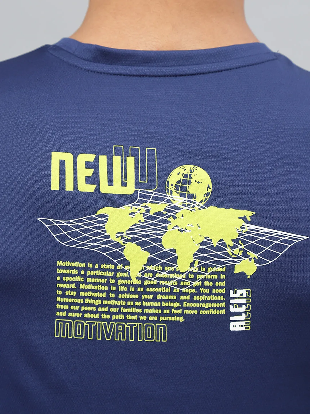 Alcis Men Printed Navy Anti-Static Slim-Fit Round Neck Training T-Shirt