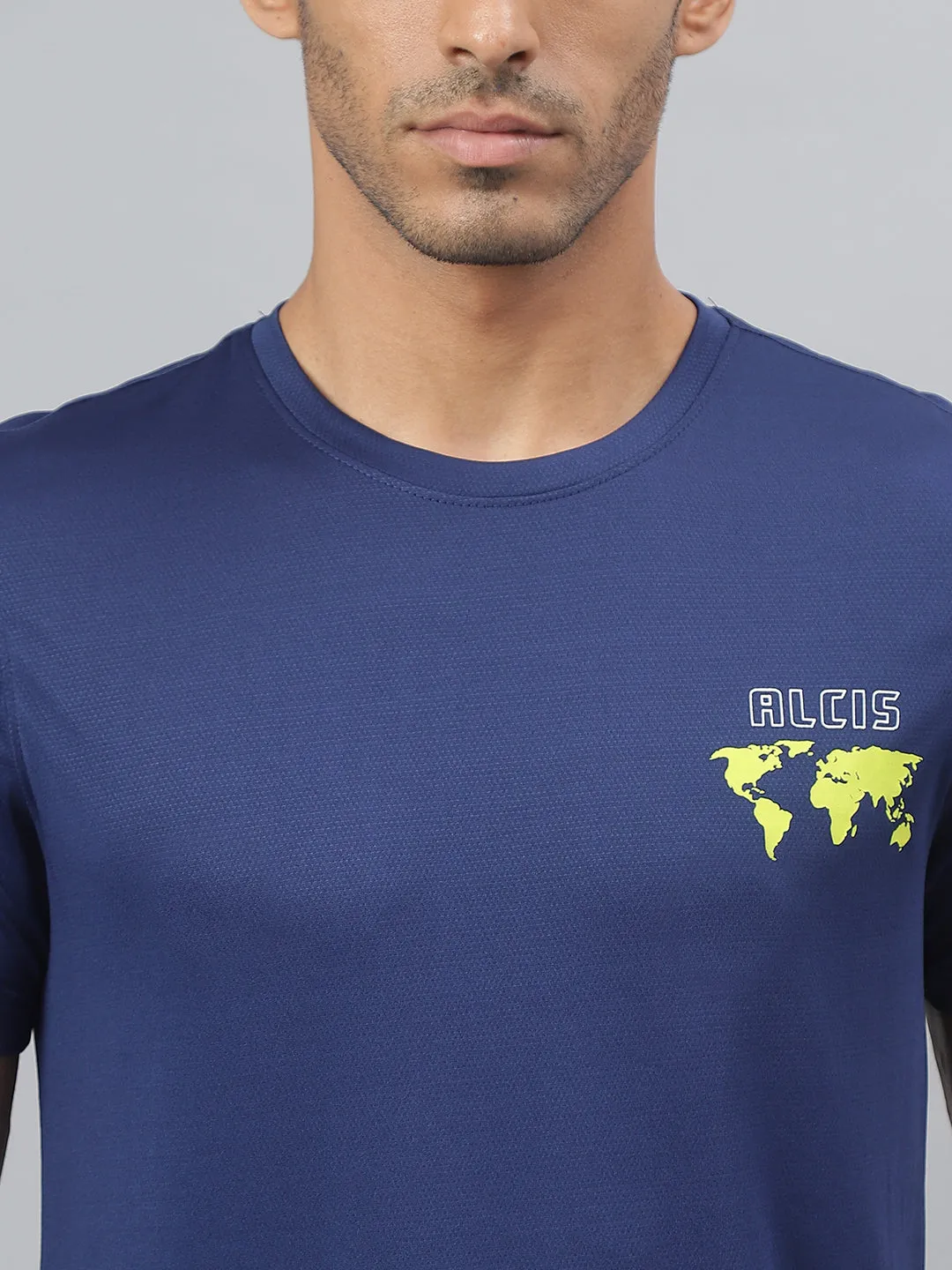 Alcis Men Printed Navy Anti-Static Slim-Fit Round Neck Training T-Shirt
