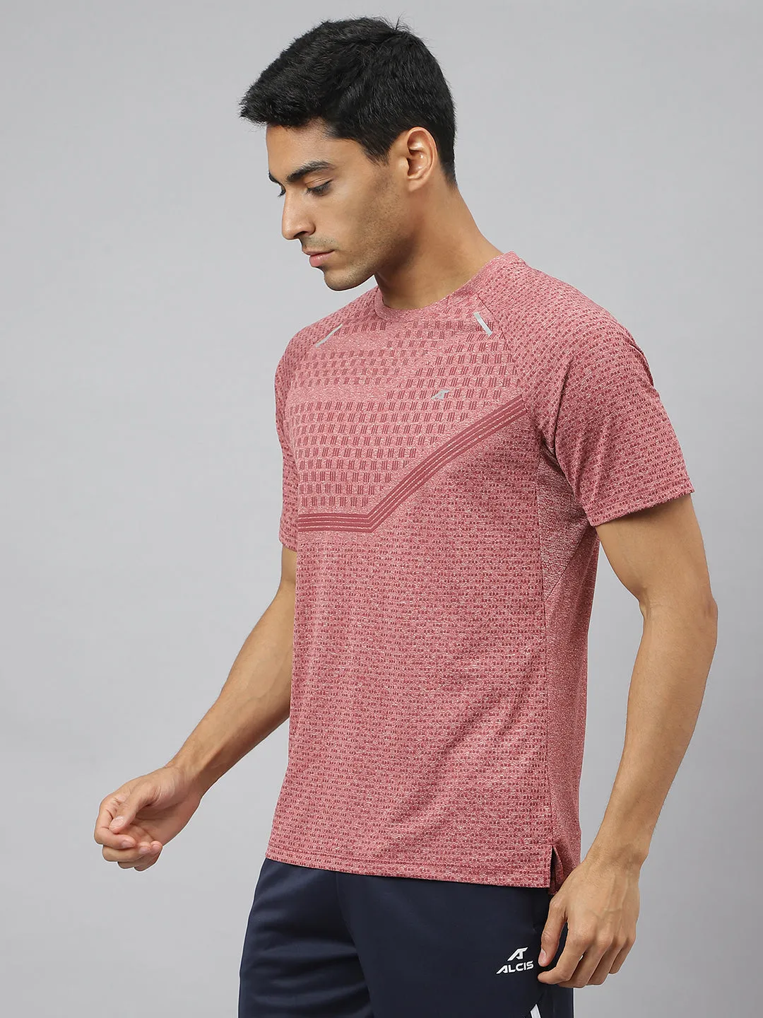 Alcis Men Red Heather Anti-Static Slim-Fit Round Neck Distance Running T-Shirt