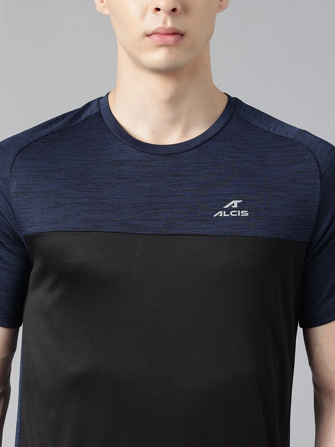 Alcis Men's Navy & Black Colour-Blocked Anti-Static Drytech  Slim-Fit Training Tee