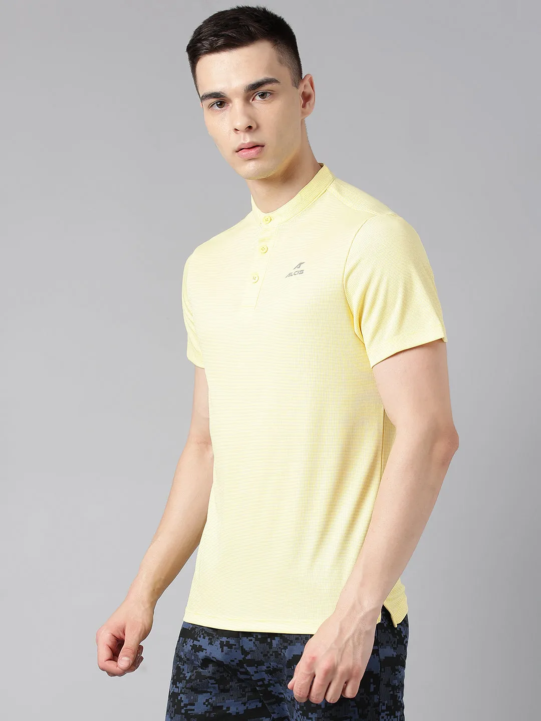 Alcis Men's Pale Yellow Anti-Static Drytech  Slim-Fit Training Polo T-Shirt