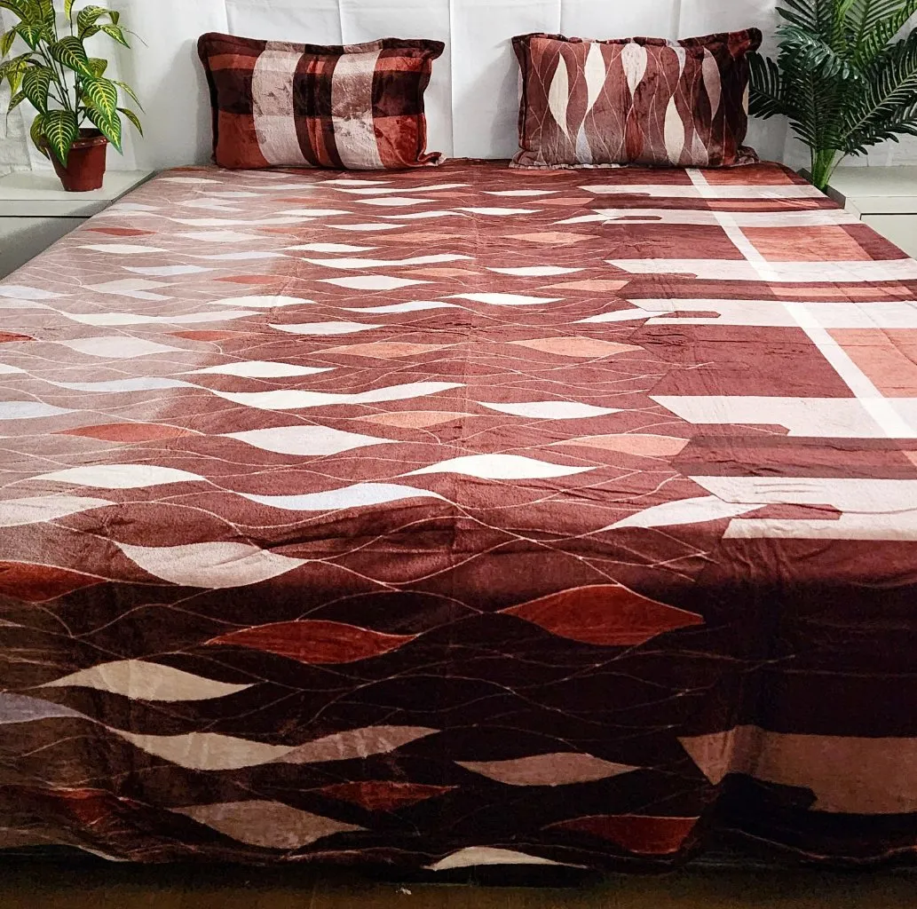Brown and Beige Wavy pattern Warm Bedsheet