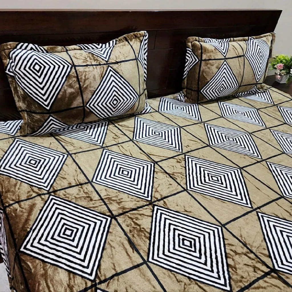 Brown Geometric Pattern Warm Bedsheet