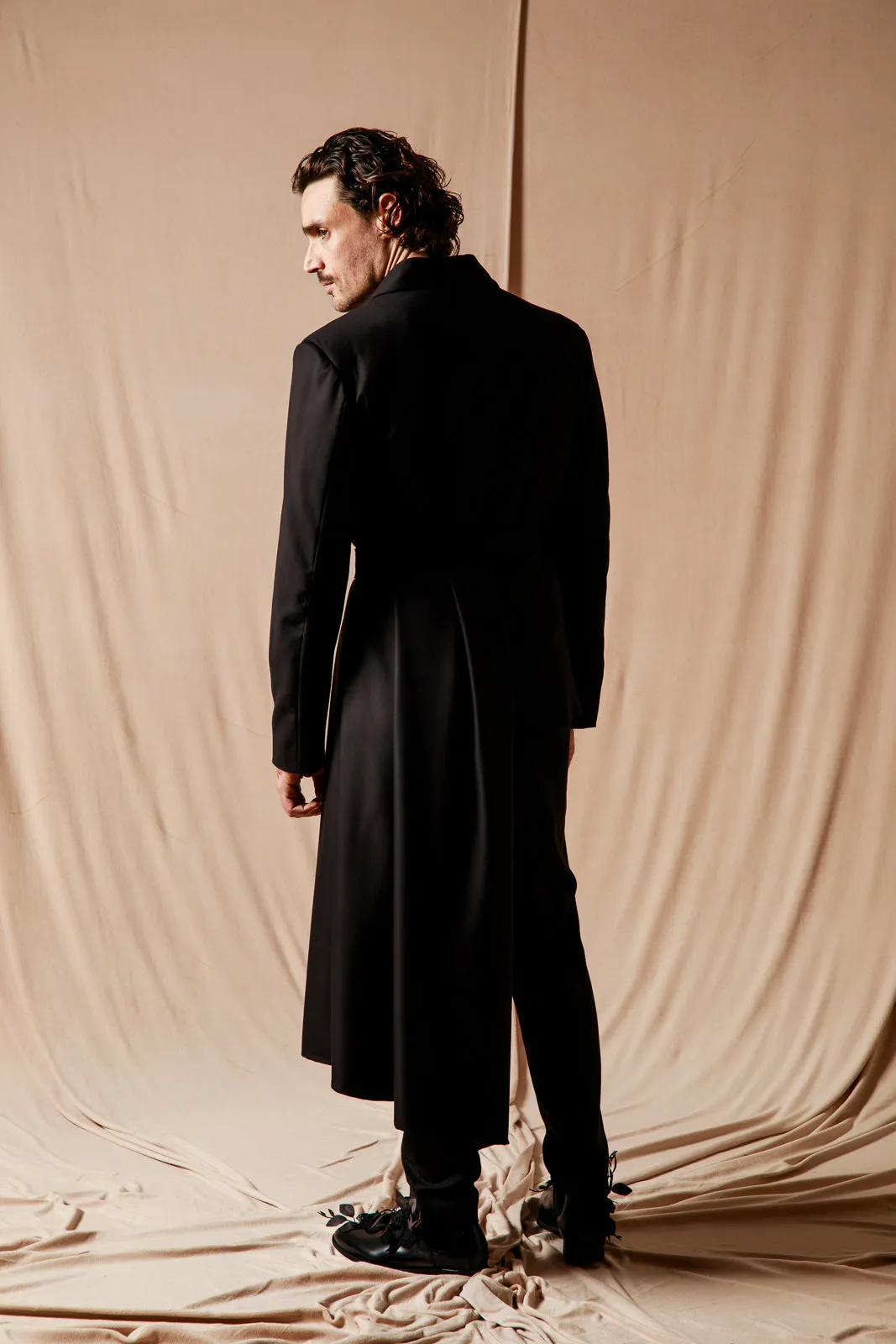 Campaldino Suit Black