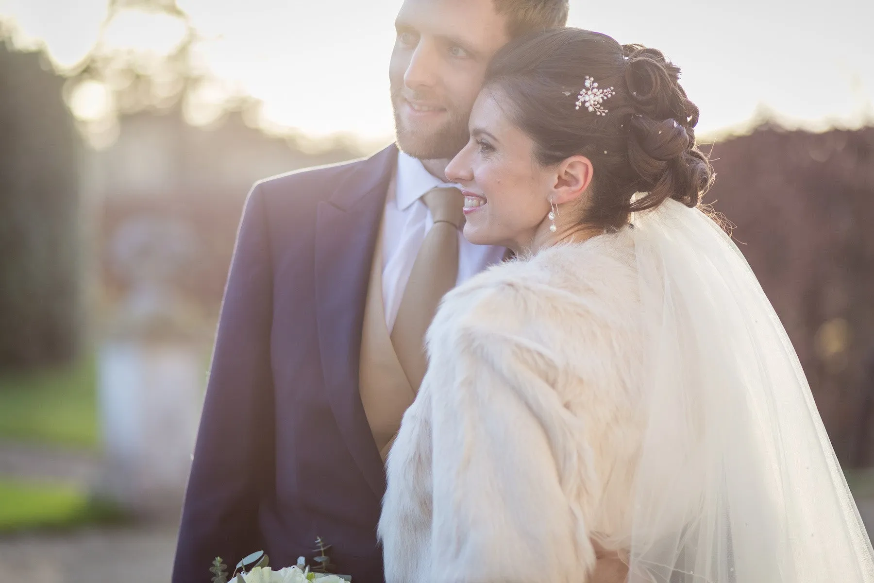Eva-Maria, Bedfordshire - Trier hairpins and earrings