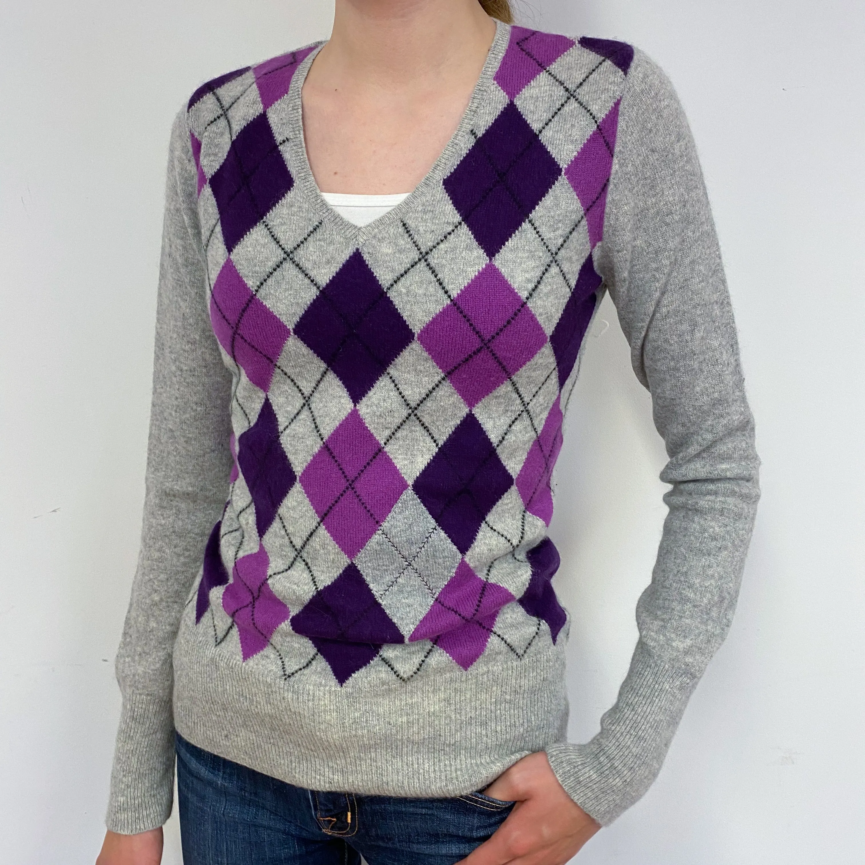 Grey and Purple Diamond Cashmere V-Neck Jumper