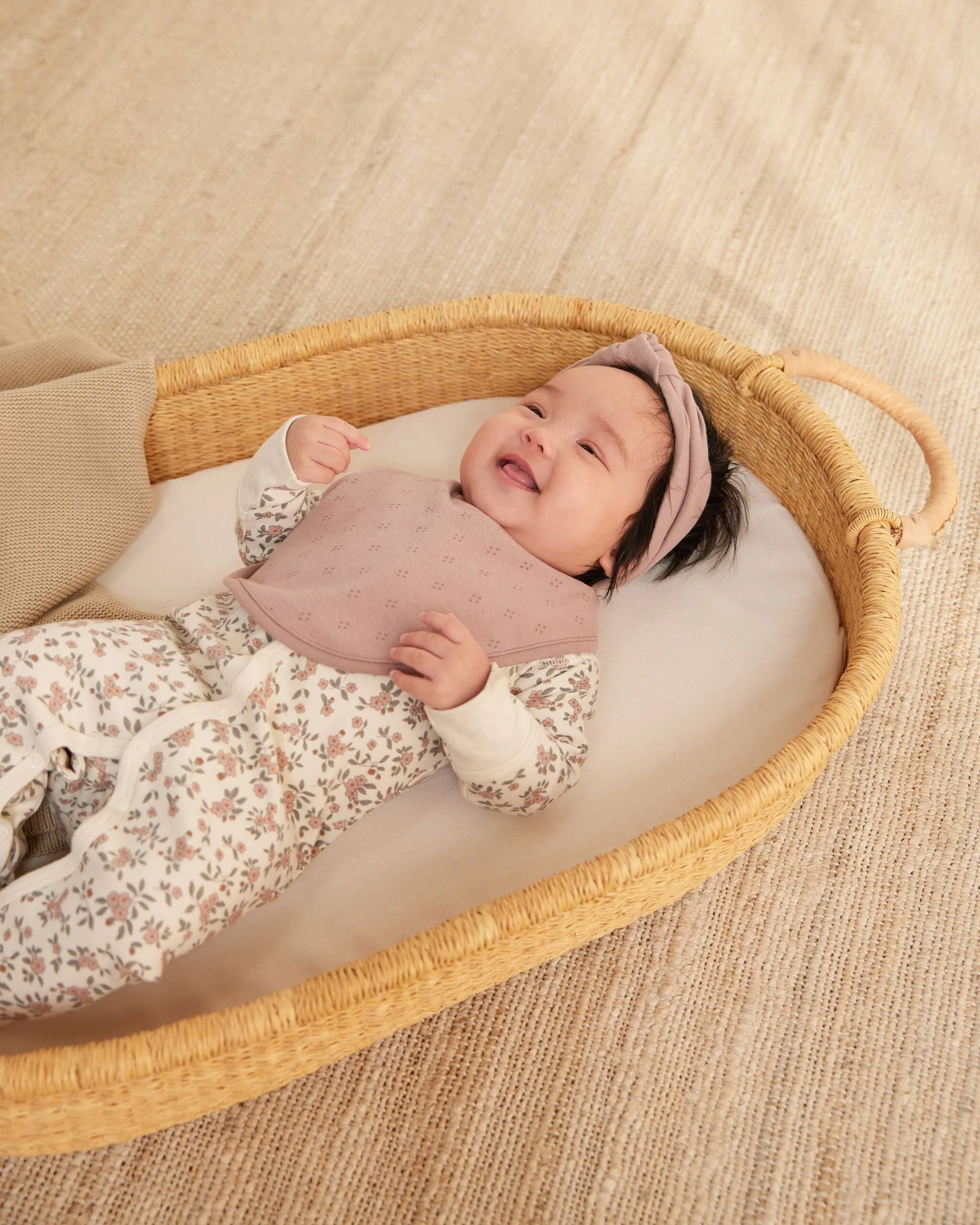 Jersey Snap Bib || Meadow/Dotty