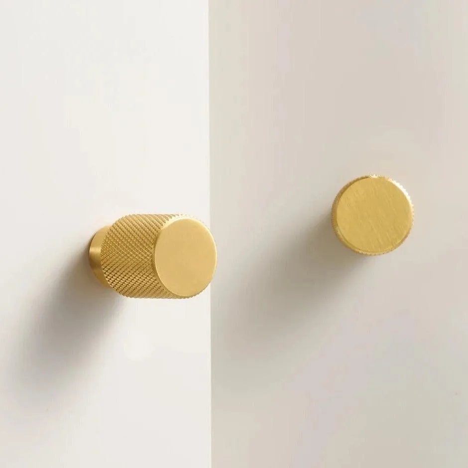 LACIE / Solid Brass Knobs