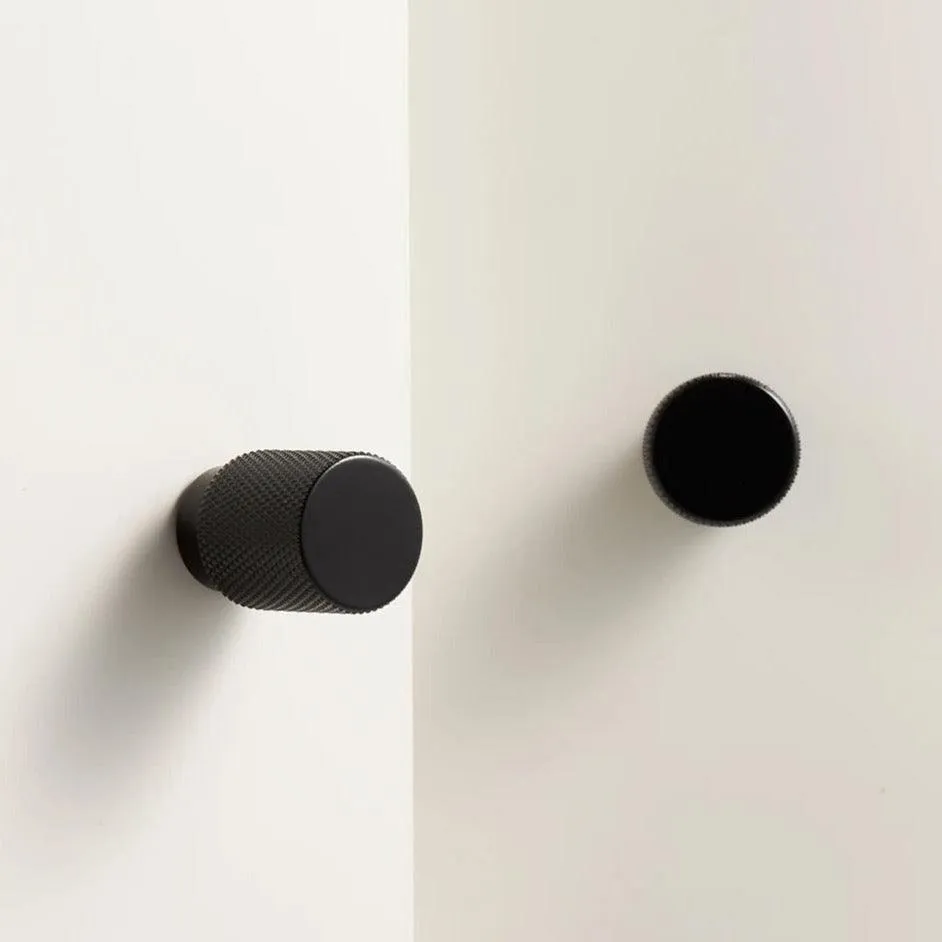 LACIE / Solid Brass Knobs