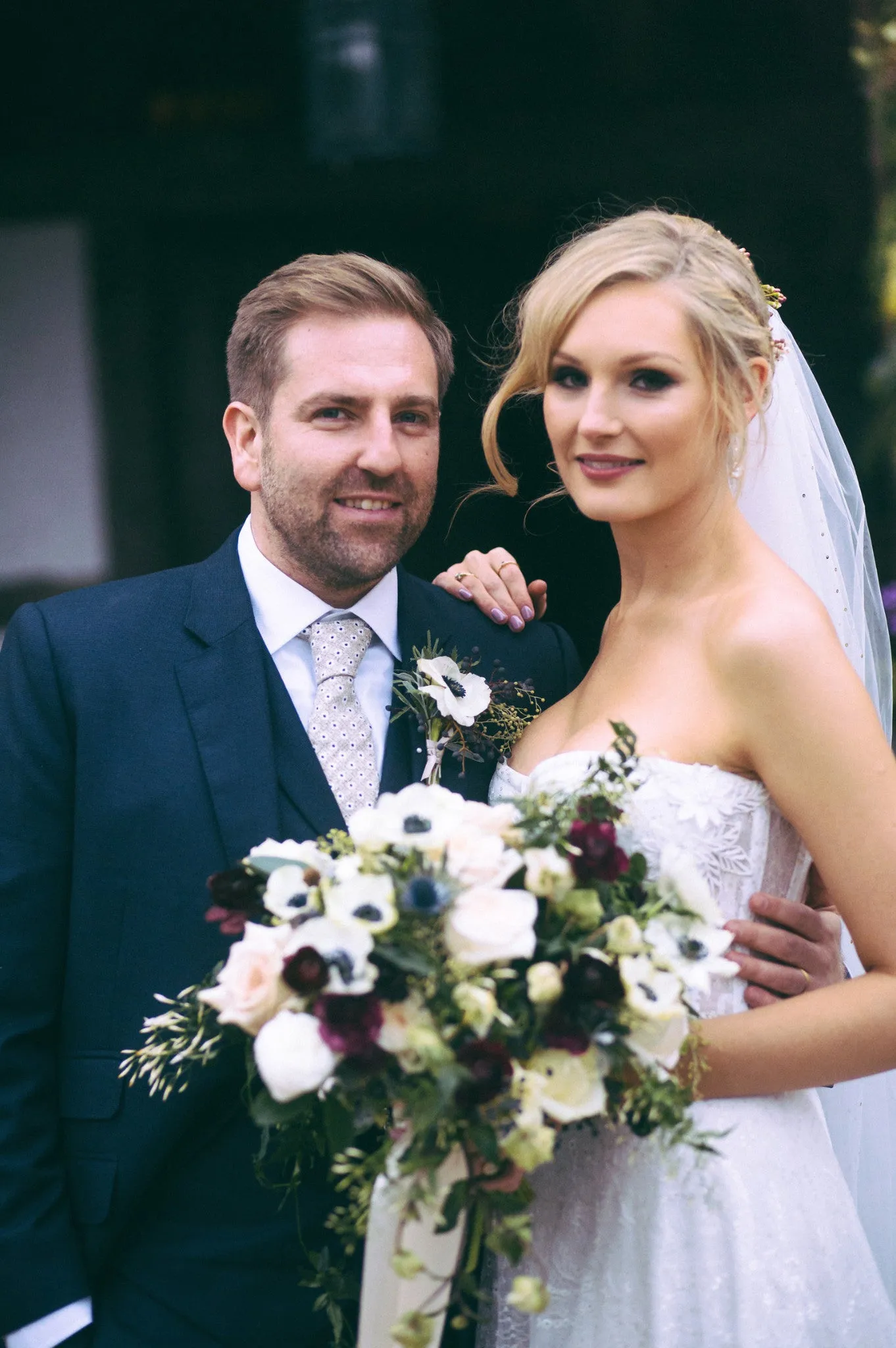 Louise, Berkshire - bespoke veil and earrings