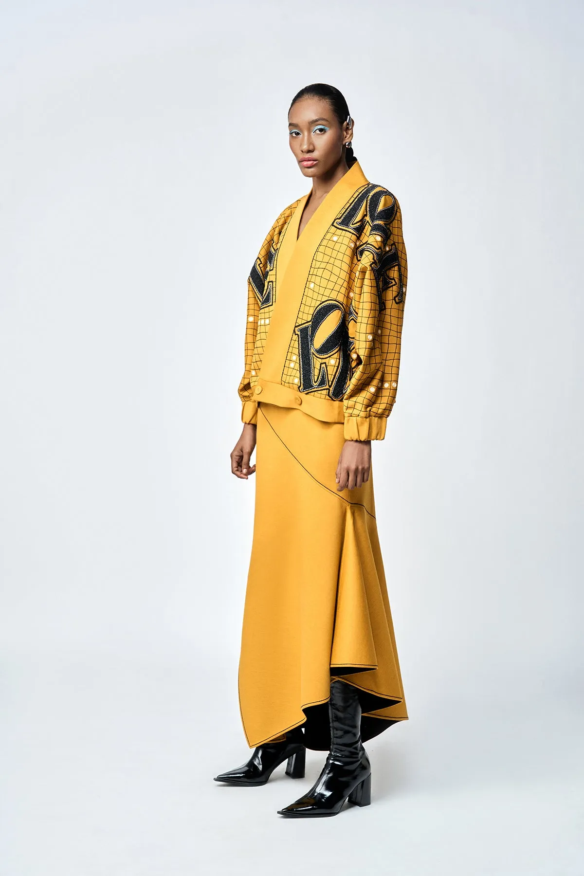 LOVE CHECKS KIMONO WITH ASYMETRIC SKIRT