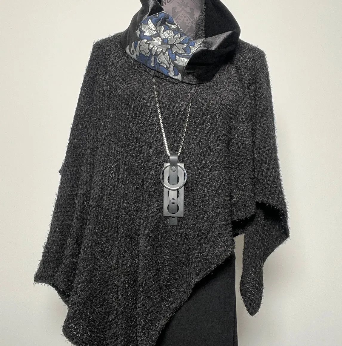 Luxe Collar - Loop Scarf - Black Velvet - Blue & Silver Brocade