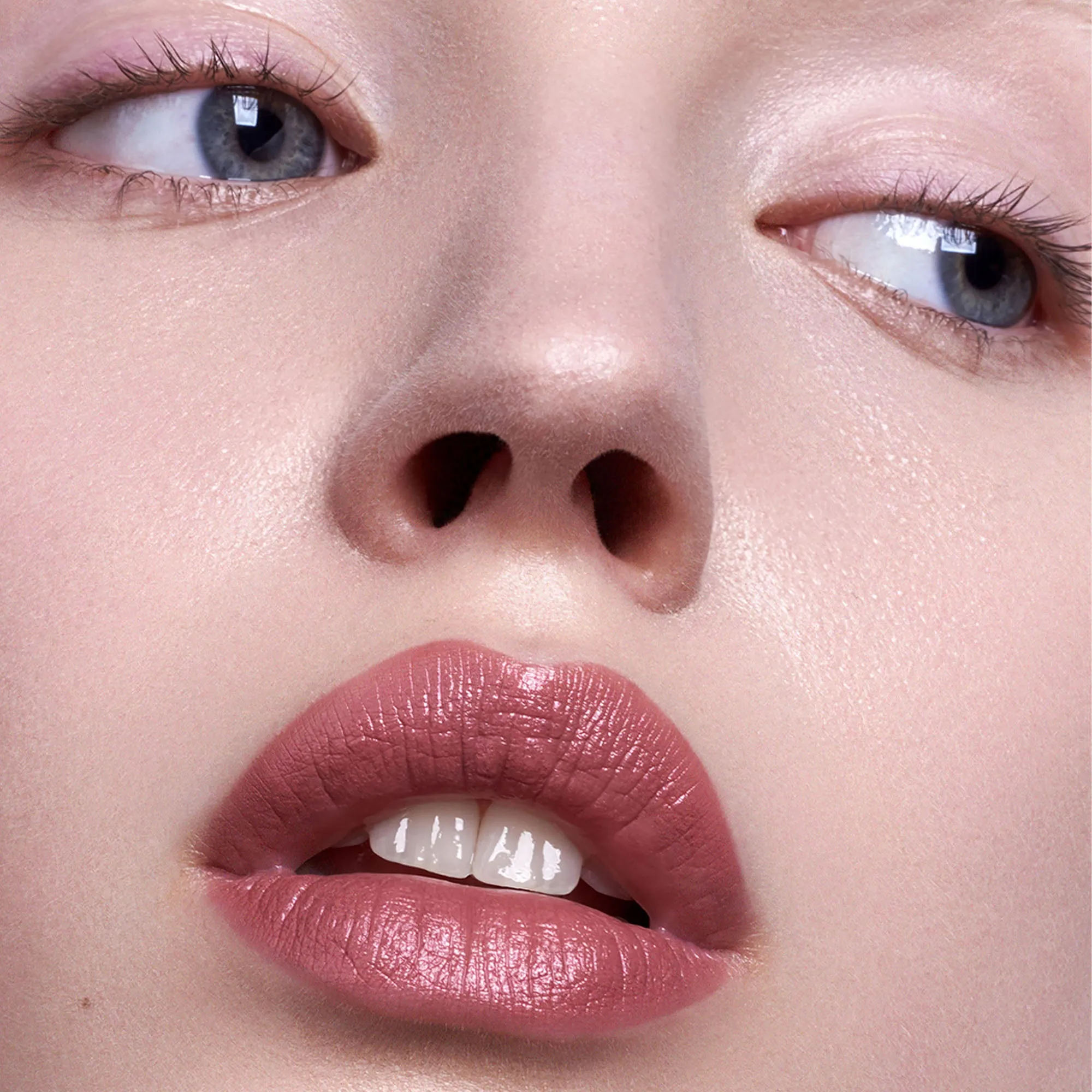 Madara VELVET WEAR Matte Cream Lipstick, #31 COOL NUDE 3.8g