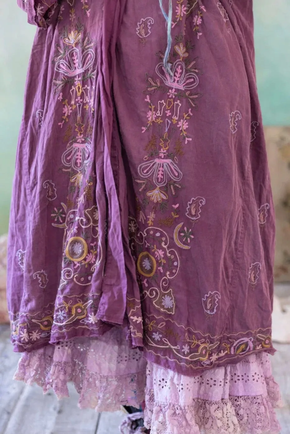 Magnolia Pearl Embroidered Belinay Kimono JACKET 509-COVET-OS