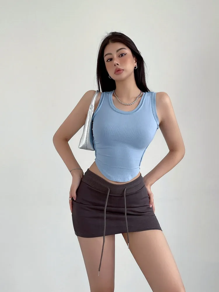 Mielle Solid Color U-Neck Wide Strap Slim Sleeveless Cropped Top