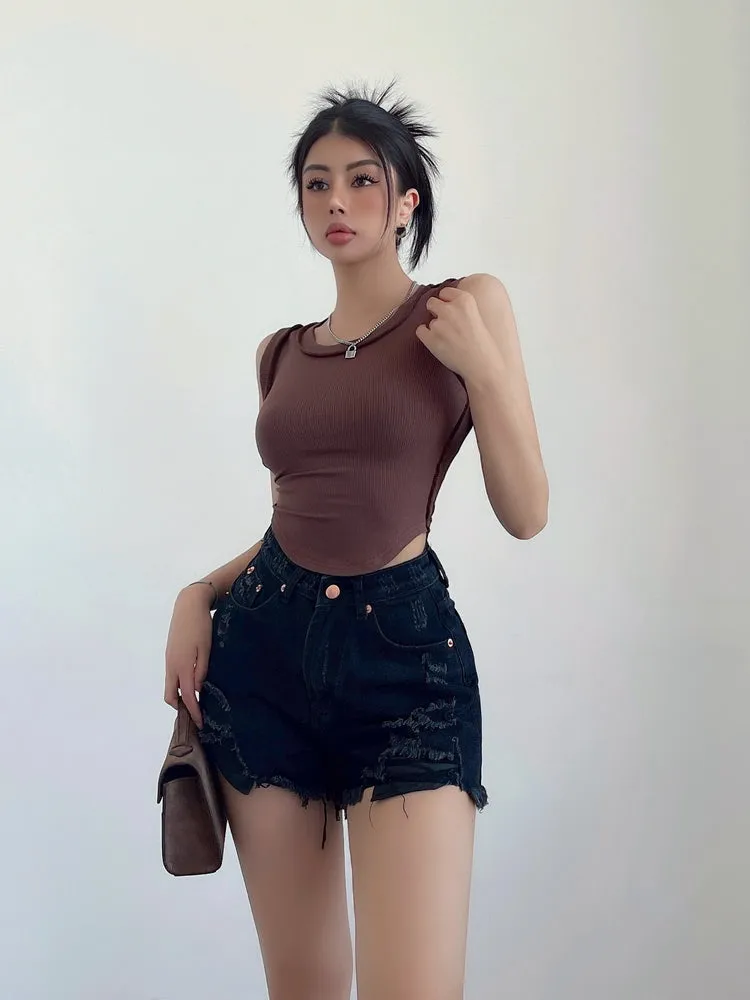 Mielle Solid Color U-Neck Wide Strap Slim Sleeveless Cropped Top