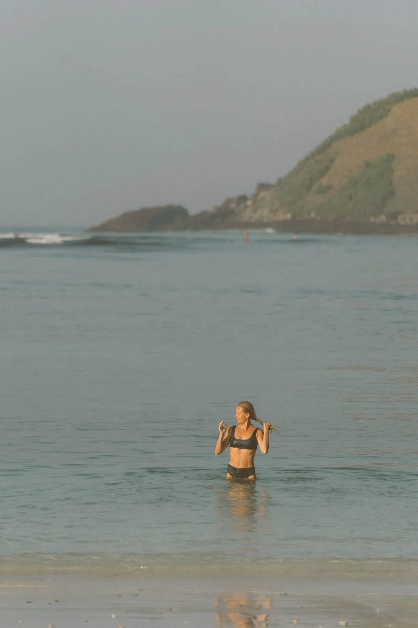 Noserider Surf Bikini Top in Titanium Gray