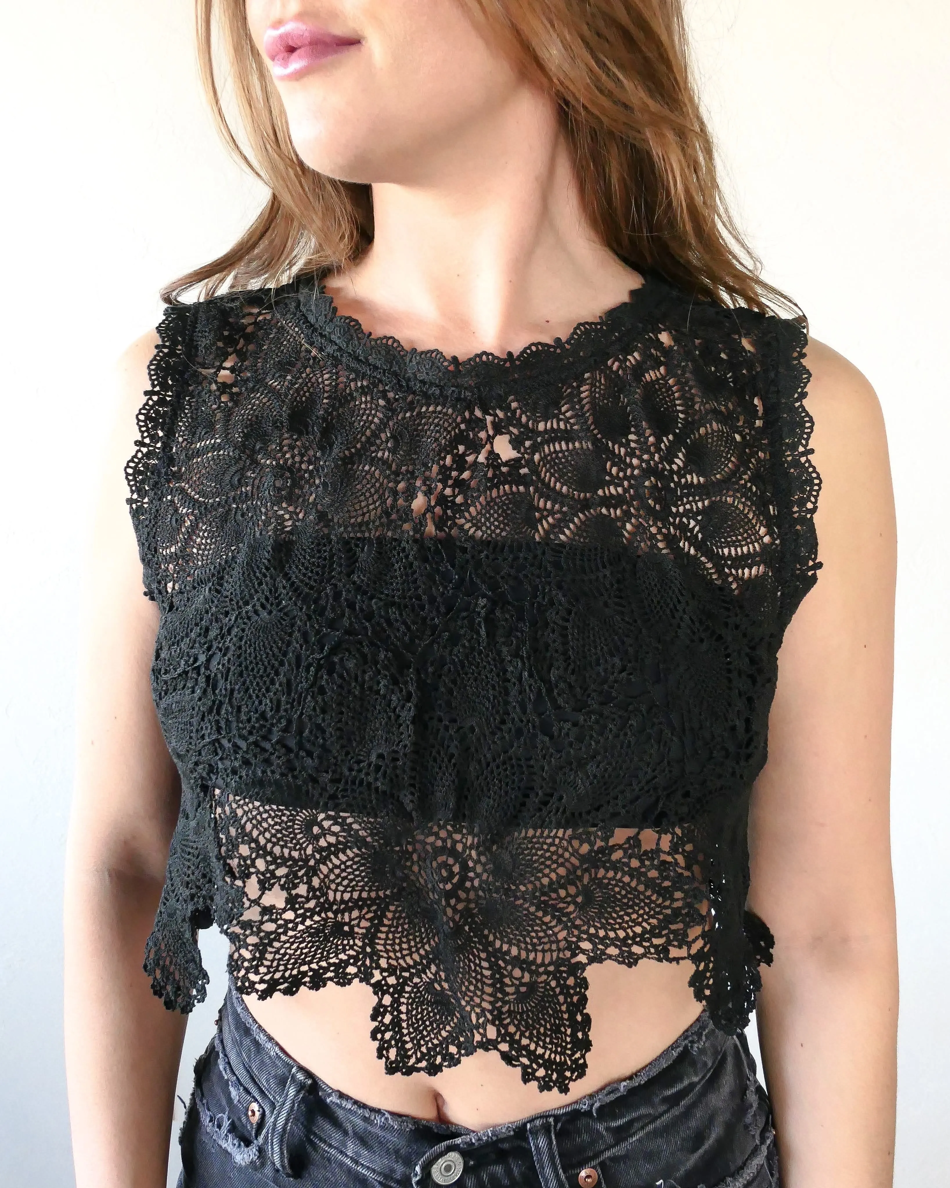 Peace Lotus Crop Tank Top in Natural