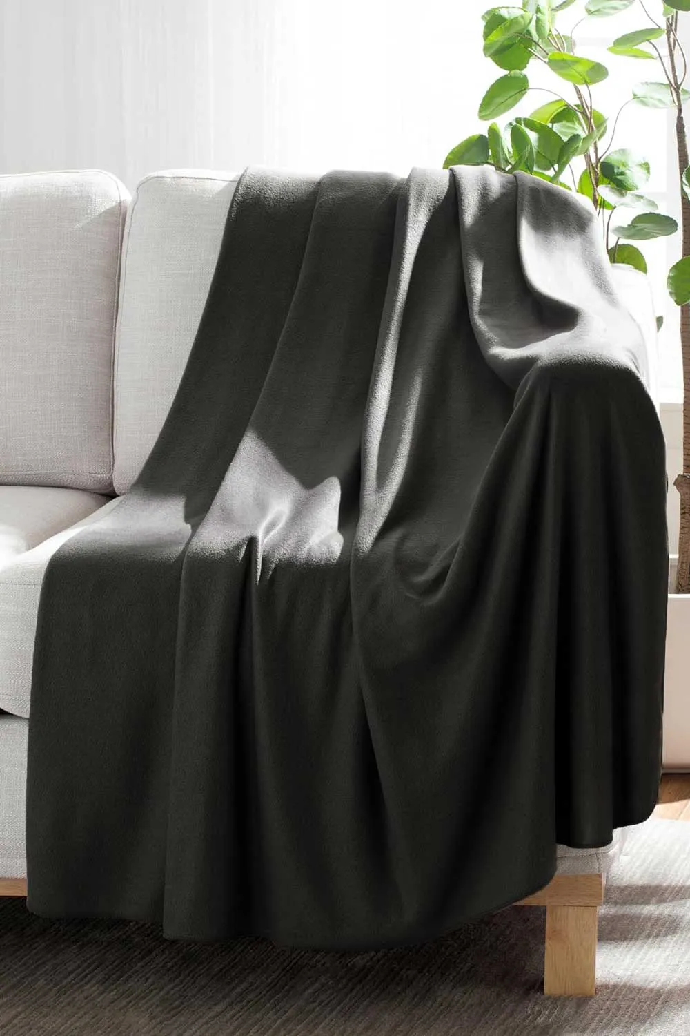Polo Republica Polar Fleece Home and Travel Blanket