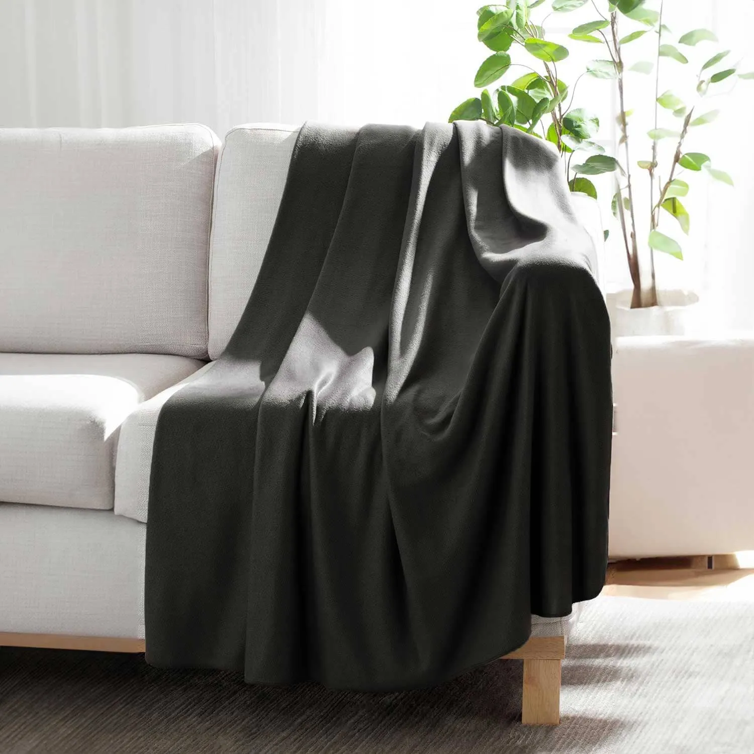 Polo Republica Polar Fleece Home and Travel Blanket
