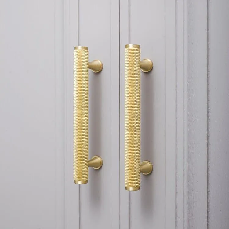 PORTA / Solid Brass Knurled Handles