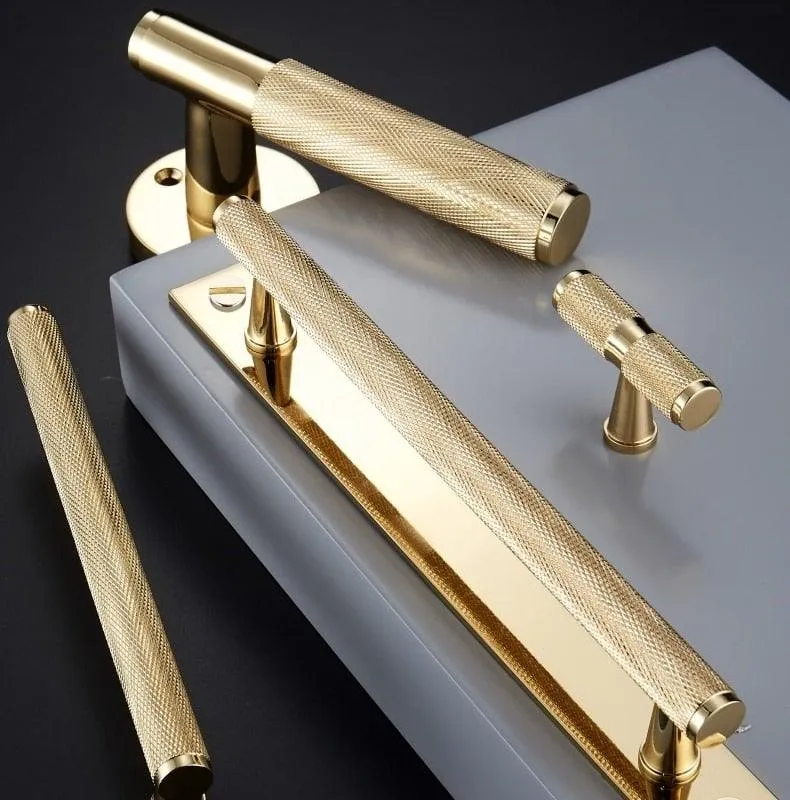 PORTA / Solid Brass Knurled Handles