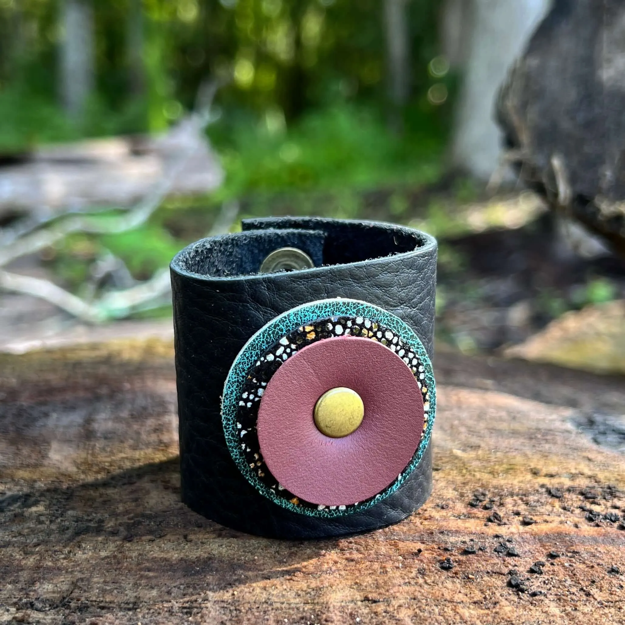 Scarf Cuff for Winter Scarves and Shawls - Black