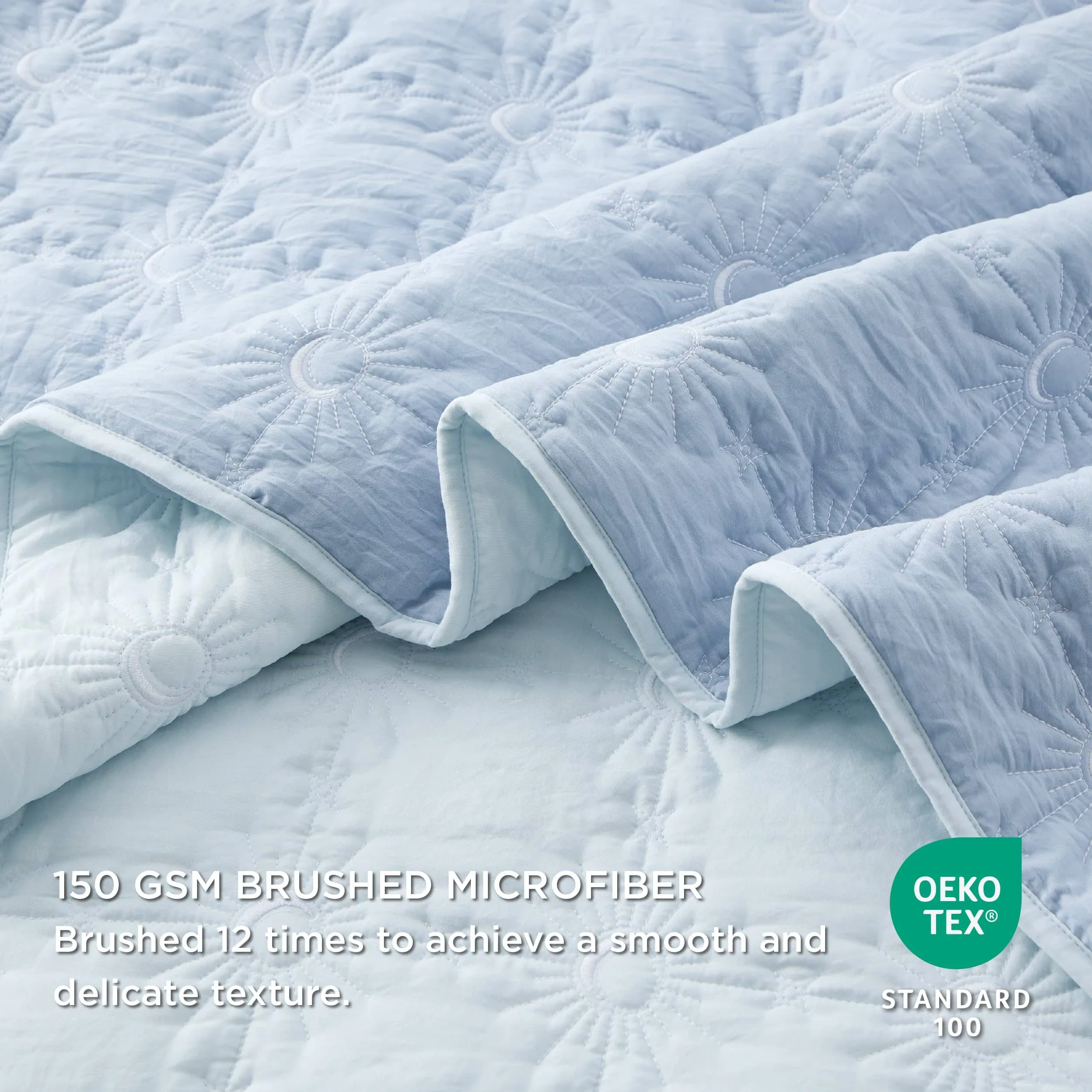 Scrollwork Quilt Set