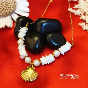 Seashell Charm Necklace – A Coastal Delight