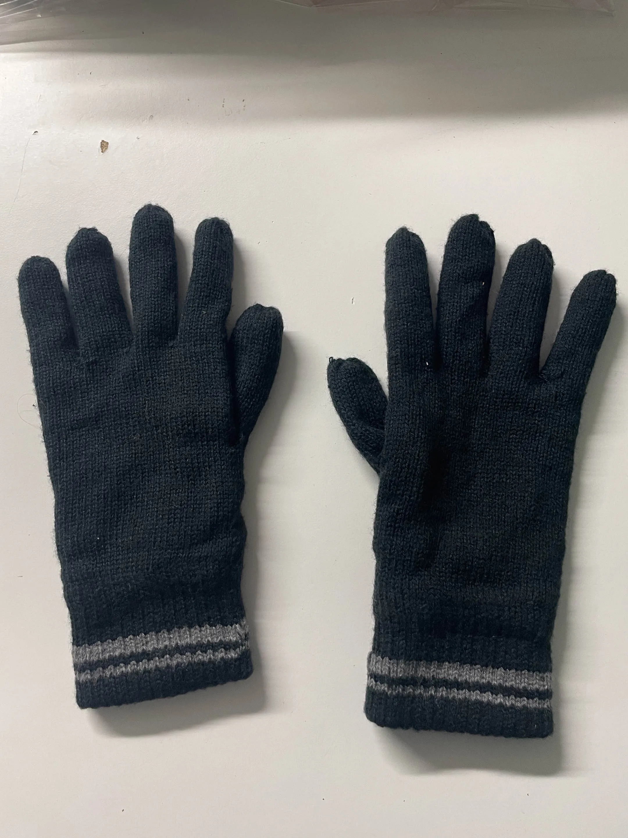 Vintage Peacock hand knitted navy blue glove