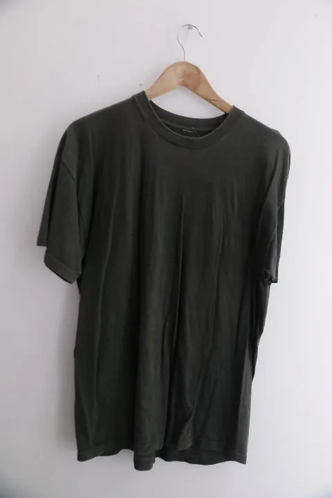 Vintage plain medium green mens tees