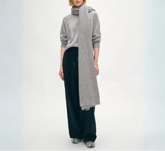 White   Warren - Cashmere Travel Wrap in Grey Heather
