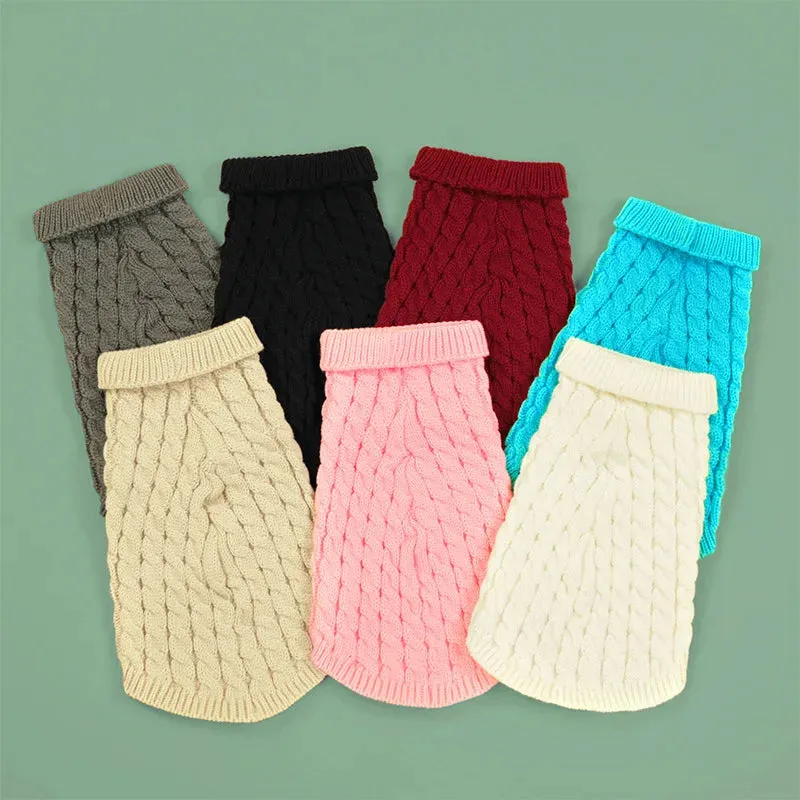 Winter Elegance: Cozy Knitted Sweater for Small Dogs and Cats - Warm Pet Clothes for Chihuahuas, French Bulldogs, and Schnauzers