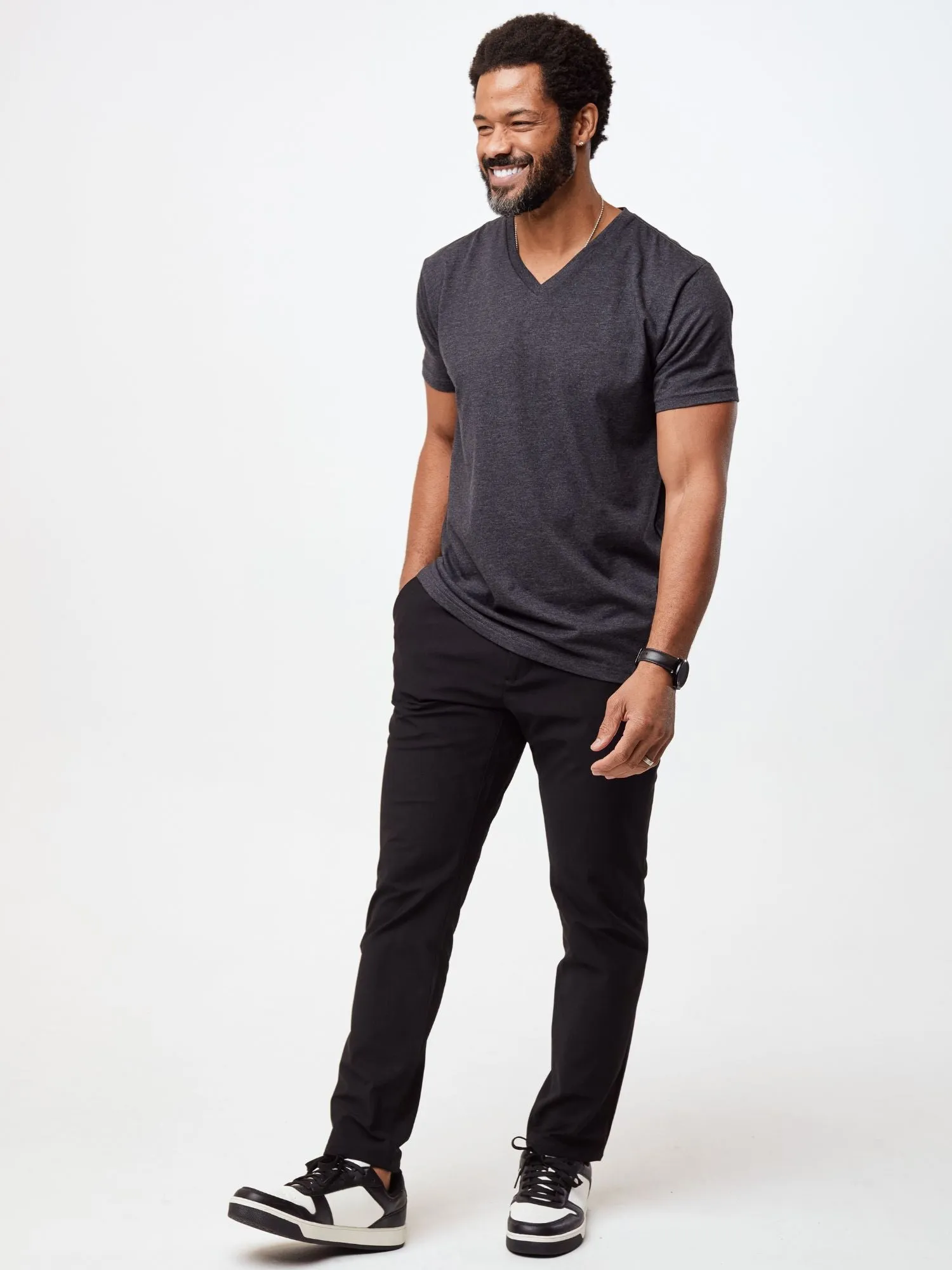 Winter Essentials V-Neck 5-Pack